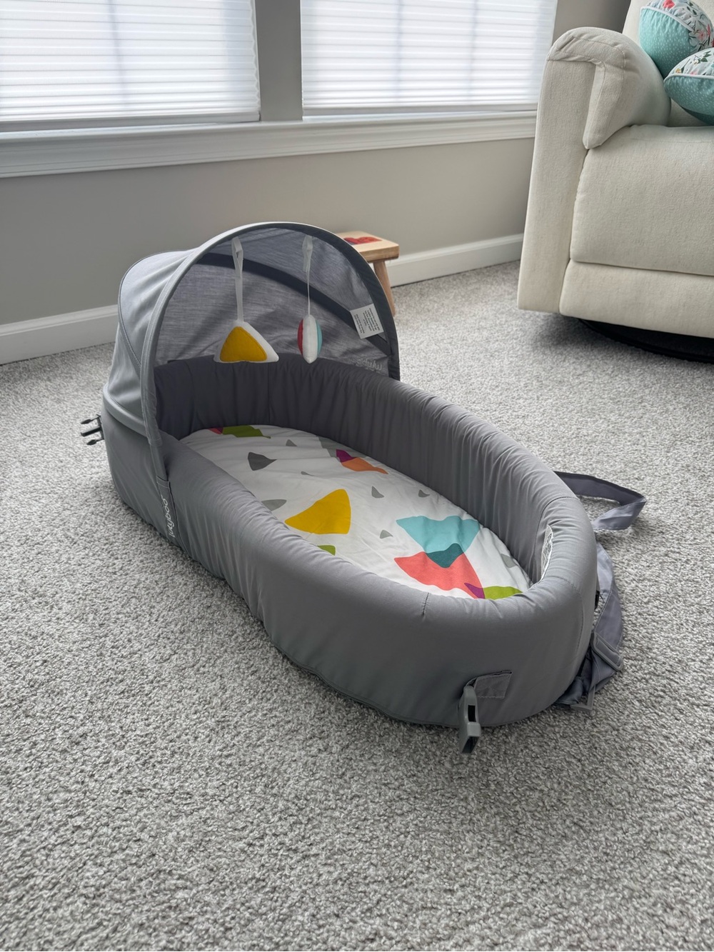 ✨Lulyboo Portable Changing Bassinet Bubble✨